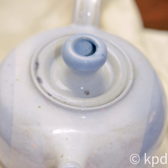 Vintage Blue Japanese Teapot - Picture 7 of 7